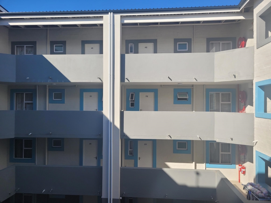 2 Bedroom Property for Sale in Highbury Western Cape